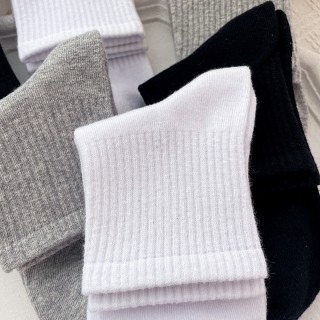 【周三闪购】村BA联名精油消臭袜 五双盒装！汗脚必穿，除味儿给力~7A抗菌，消臭能力upup~81%棉既保证透气性，又能兼顾高弹性~